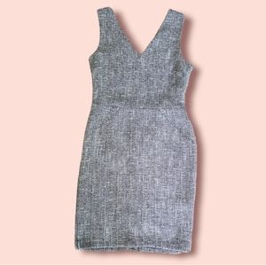 Size 4 v-neck dress from Banana Republic